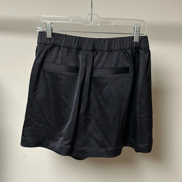 Varley Black Athletic Shorts - Picture 2 of 3
